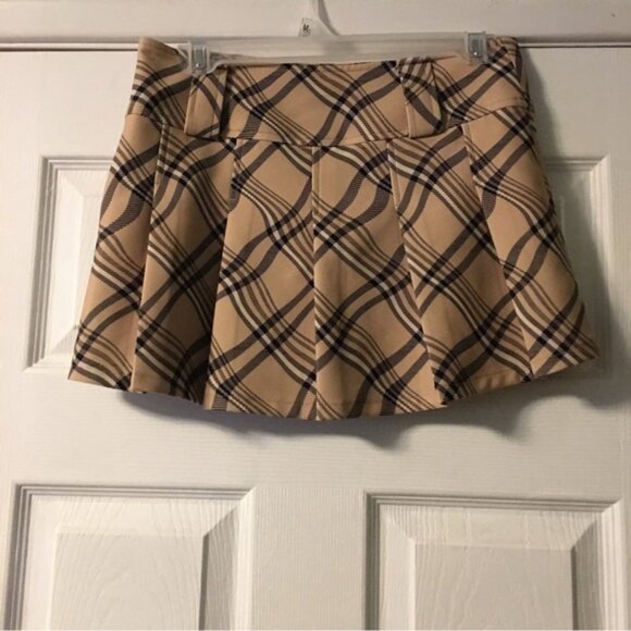 I.AM.GIA Carmel Mini Skirt - Picture 12 of 15